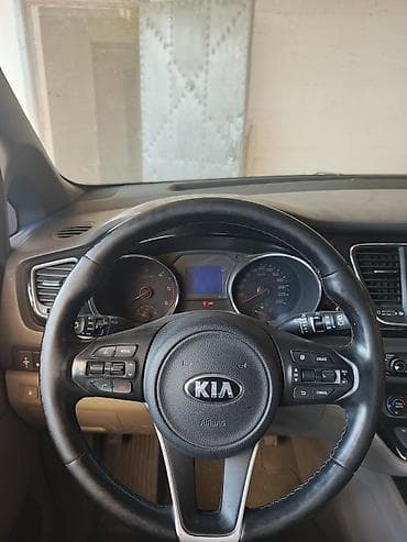 mini kuper: Kia Carnival: 2018 г., 2.2 л, Автомат, Дизель, Минивэн — 9