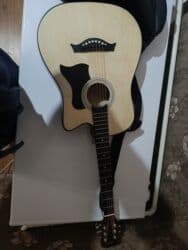 сколько стоит пианино в кыргызстане: Гитара продается новая — 1