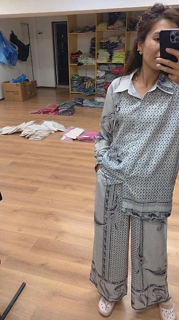 pull bear: Брючный костюм, Палаццо, Рубашка, Лен, Лето — 7