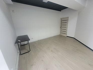 Аренда офисов, 20 м², В бизнес центре, 1 линия — 2