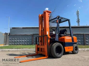 Погрузчик, 2014 г., Колесный, Вилочный