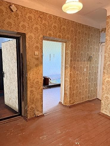3 комнаты, 70 м², Сталинка, 1 этаж, Требуется ремонт — 7