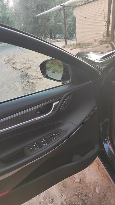 Hyundai Grandeur: 2017 г., 3 л, Автомат, Газ, Седан — 5