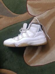 высокие кроссовки: Мужские кроссовки, 42, Air Jordan, Б/у, цвет - Белый — 2