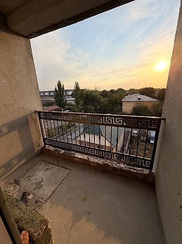 квартира бикек: 2 комнаты, 63 м², Кудайберген авторынок Индивидуалка, 2 этаж, ПСО (под самоотделку) — 10