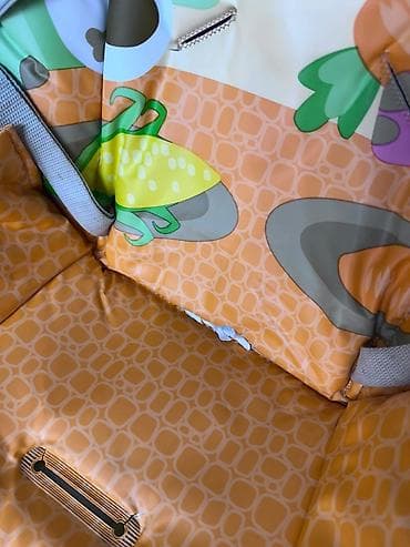 chico: Детский стульчик для кормления Chicco. - Регулировка высоты сиденья — 5