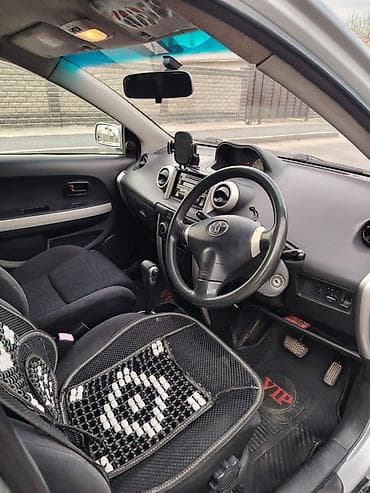 бампер на ипсум: Toyota Ist: 2003 г., 1.3 л, Автомат, Бензин, Хэтчбэк — 5