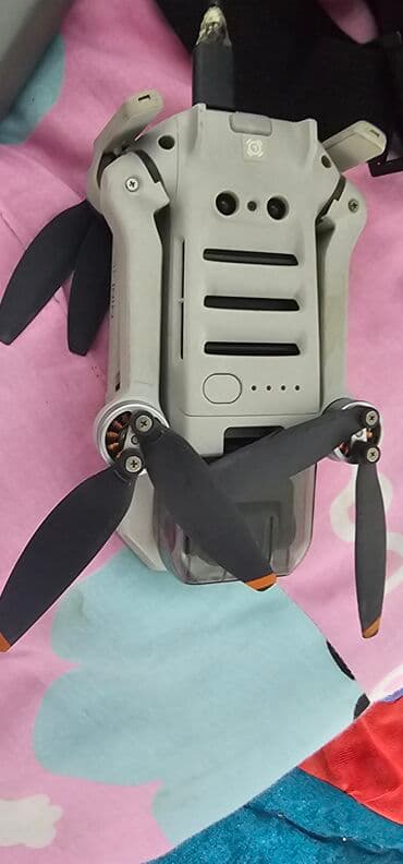 DJI Mini 4K (серия Mini) — компактный складной квадрокоптер с камерой