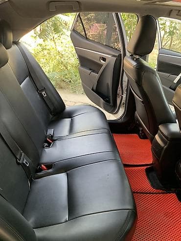 corolla e150: Toyota Corolla: 2018 г., 1.8 л, Вариатор, Гибрид, Хэтчбэк — 1