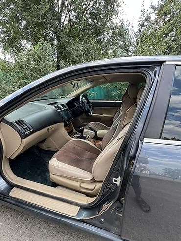 Honda Accord: 2002 г., 2 л, Автомат, Бензин, Седан — 10