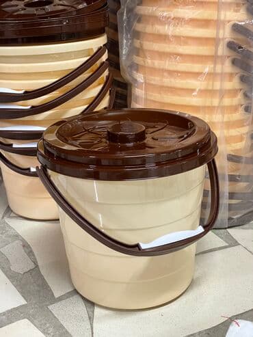 цистерна для полива: Ведро с крышкой Цветное 10л и 12л 10л - 160сом 12л - 180сом ОПТОМ И — 1