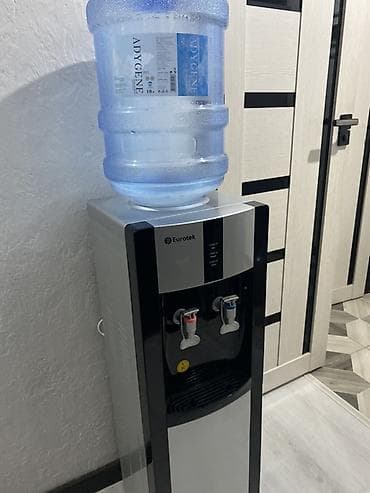 бутылка 10л: Кулер для воды — 1