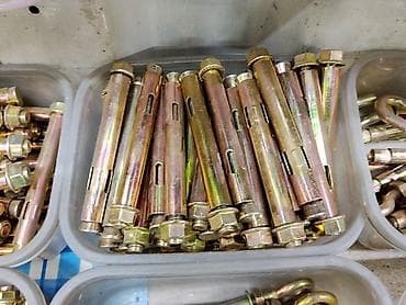 Инструменты: Анкерные болты с распорной гильзой (клин-анкеры) для тяжелых нагрузок — 1