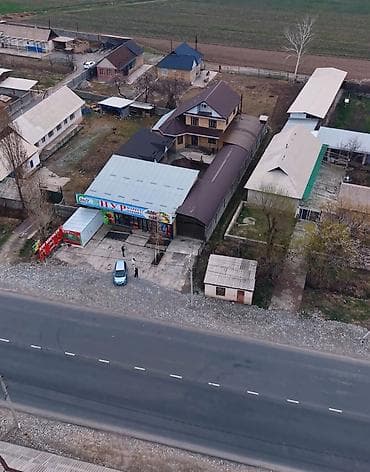 продаются дома: Продаётся жилой дом с коммерческим помещением у трассы. - Кирпичный — 2