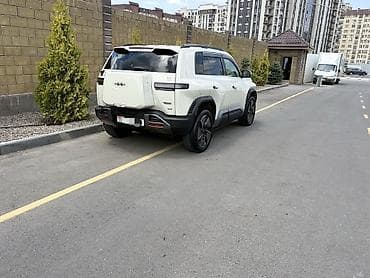 tesla model 3: BYD FangChengBao Leopard 3: 2025 г., Автомат, Электромобиль — 3