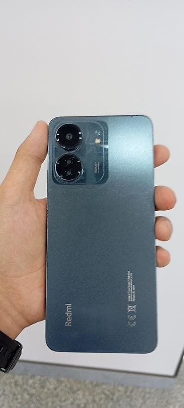 дешёвые телефоны: Redmi, Redmi 13C, Б/у, 256 ГБ, цвет - Синий, 2 SIM — 1