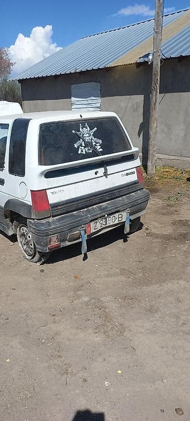 grand hiace: Daewoo Tico: 1998 г., 0.8 л, Ручные, Бензин, Хэтчбэк — 2