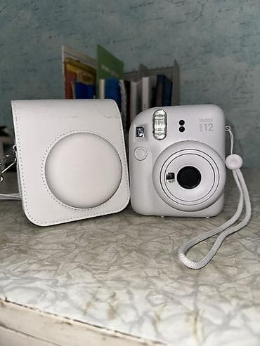 Фото жана видеокамералар: Моментальная камера Fujifilm Instax Mini 12 (белая) с чехлом — 2