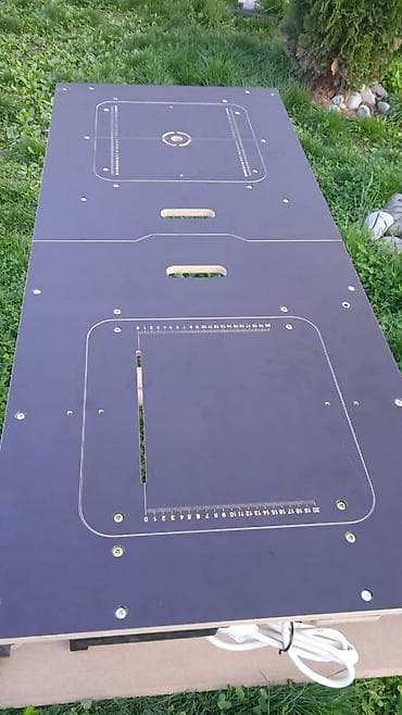 Үй жана бакча: Кийим бычуучу үстөл, түсү - Кара — 1