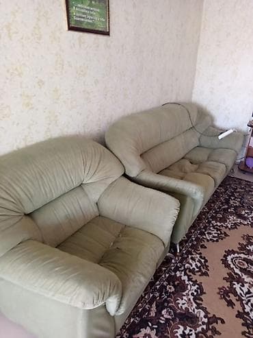 Отдам ДАРОМ !!! - Тип: классические мягкие кресла с высоким спинным