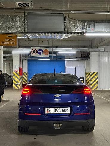 коробка нексия 1: Chevrolet Volt: 2012 г., 1.4 л, Вариатор, Гибрид, Лифтбек — 5