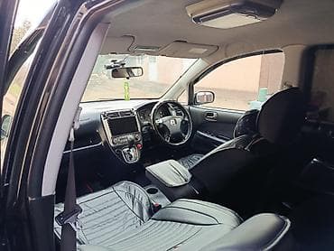 volkswagen passat b3: Honda Stream: 2004 г., 1.7 л — 10