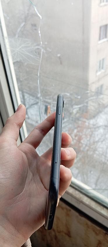 ТВ и видео: IPhone Xr, Б/у, 128 ГБ, Черный, Чехол, 100 % — 4