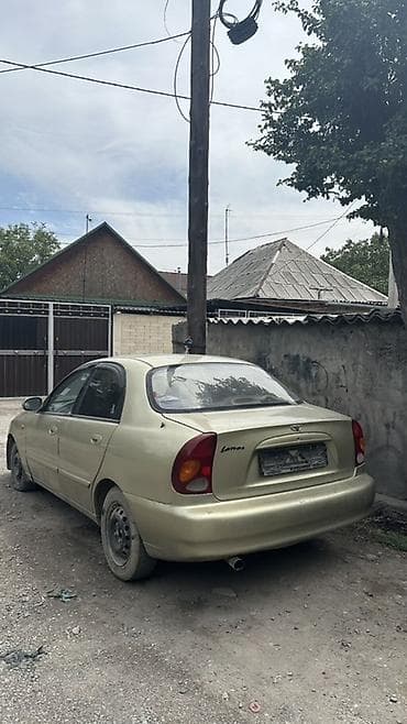 Daewoo Lanos: 2001 г., 1.5 л, Автомат, Бензин, Седан — 4