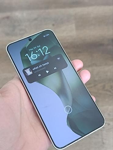 ми 7: Xiaomi, 15, Б/у, 256 ГБ, цвет - Белый, 2 SIM — 4