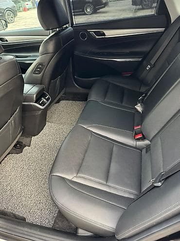 byd e3: Hyundai Grandeur: 2020 г., 3 л, Автомат, Газ, Седан — 4