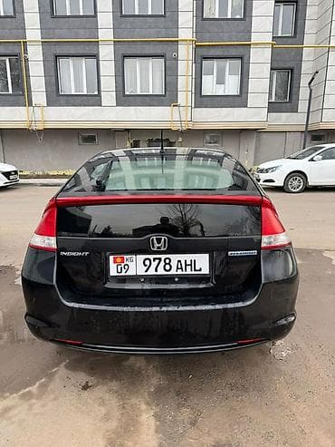 селика: Honda Insight: 2010 г., 1.3 л, Вариатор, Гибрид, Хэтчбэк — 3