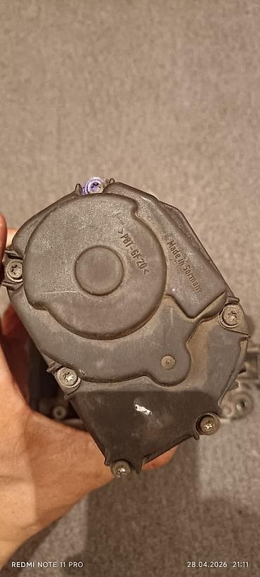 ke jetronic: Дроссельная заслонка Audi 1999 г., Оригинал, Германия — 4