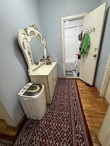 105 серия: 3 комнаты, 68 м², 105 серия, 1 этаж — 5