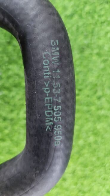 блок предохранителей: Патрубок 1153 7 505 950 Е53 М62 v8. Год 2001. В отличном состоянии — 3