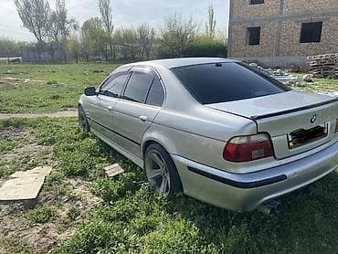 бак 124 мерс: BMW 5 series: 2002 г., 3.5 л, Автомат, Бензин, Седан — 6