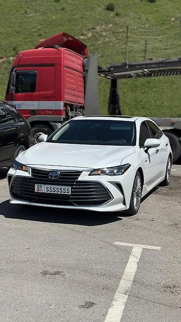 lexus 2004: Toyota Avalon: 2019 г., 2.5 л, Вариатор, Гибрид, Седан — 1