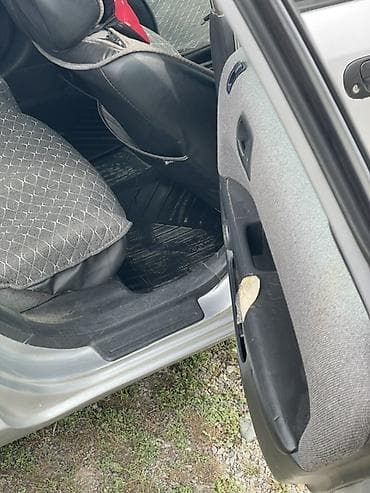 infinity g35: Honda Civic: 2002 г., 1.5 л, Автомат, Бензин, Хэтчбэк — 10