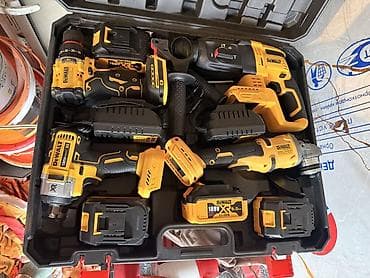 dewalt: Комплект инструментов DEWALT XR в кейсе Состав набора: - — 2