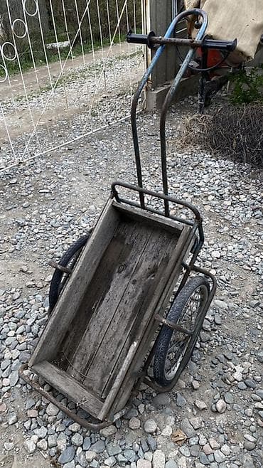 кресло офисная: Садово-строительная тачка и тележка, Двухколесная — 3