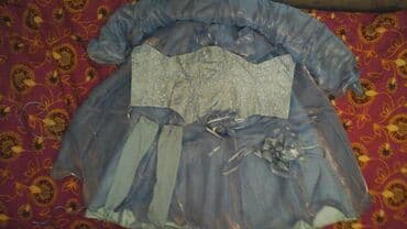 одежды для новорожденных: Голубое и белое платья на 6- 7 лет — 2