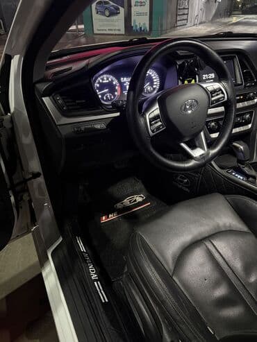 какие машины входят в комфорт яндекс такси в бишкеке: Hyundai Sonata: 2018 г., 2 л, Автомат, Газ, Седан — 5