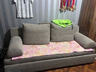 Текчелер, стеллаждар, секичелүү койгучтар: Бүктөмө диван — 1