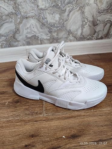 теплые мужские шарфы: Мужские кроссовки, 41, Nike, Новый, цвет - Белый, Бесплатная доставка — 2