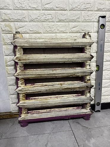 Лакокрасочные материалы: Чугунная батарея (радиатор) горизонтального типа - Материал: чугун — 1