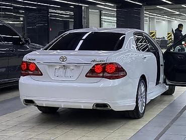 jak авто: Toyota Crown: 2010 г., 3.5 л, Автомат, Бензин, Седан — 2