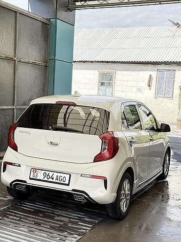 arizzo 8: Kia Morning: 2023 г., 1 л, Автомат, Бензин, Хэтчбэк — 2