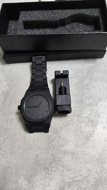 samsung bts: Классические часы часы, Унисекс, Новый — 5