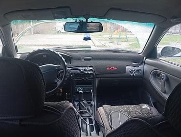 нужна женщина: Mazda 626: 1994 г., Ручные, Бензин, Хэтчбэк — 7