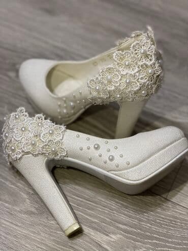 где можно купить обручальные кольца недорого: Продаю свадебные туфли 34 размера. На яву ещё красивее. Отдам за — 2