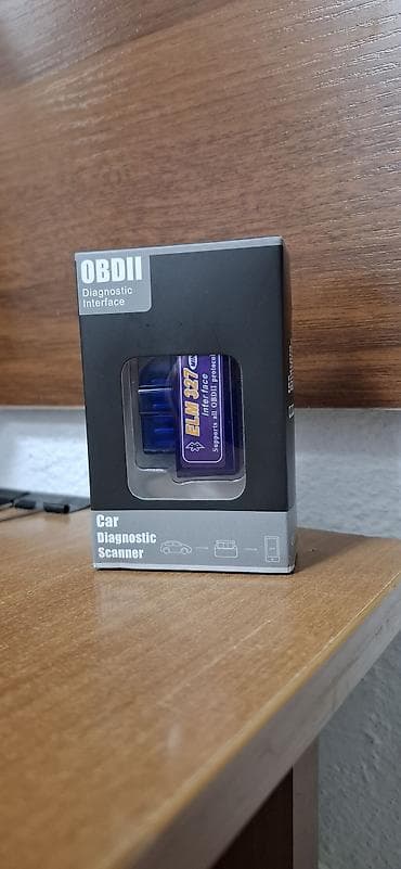 Продаю EML327 OBD2 сканер, подключается по блютуз позволяет смотреть